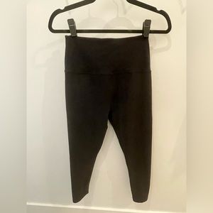 Beyond Yoga Spacedye -Out of Pocket Leggings - Black - Size L